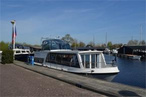 Safari Houseboat 1200